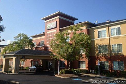 Courtyard By Marriott Boston